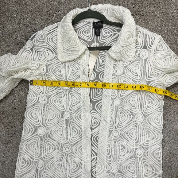 Chico's Travelers Collection White Braided Stitch Open front Short Sleeve Jacket - Picture 7 of 10